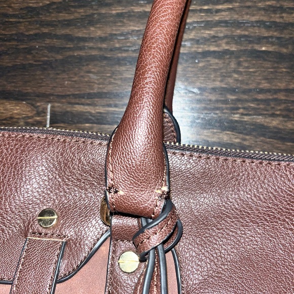 Michael Kors Brown Jet Set Bag/tote. Genuine leather with gold tone chain - Picture 7 of 16